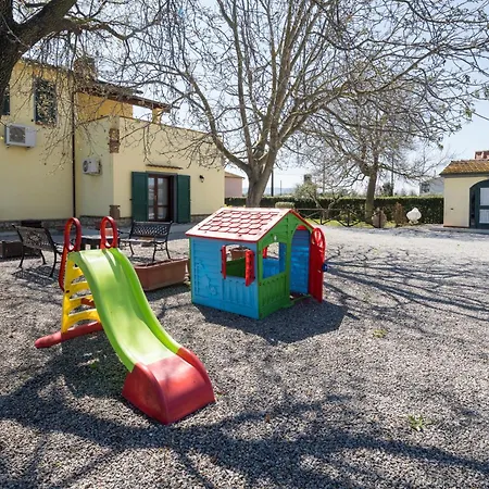 Casale Fattoria Benaris With Private Pool - 펜션