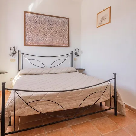 Casale Fattoria Benaris With Private Pool - 마르실리아나